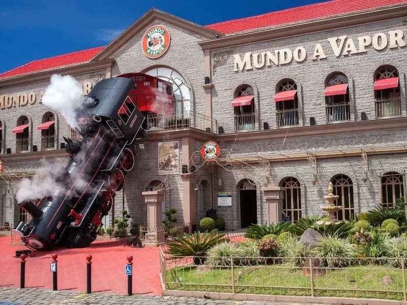 Mundo a Vapor em Canela