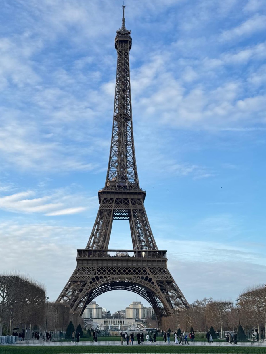 Paris na França, destino dos guias de viagem pela Europa