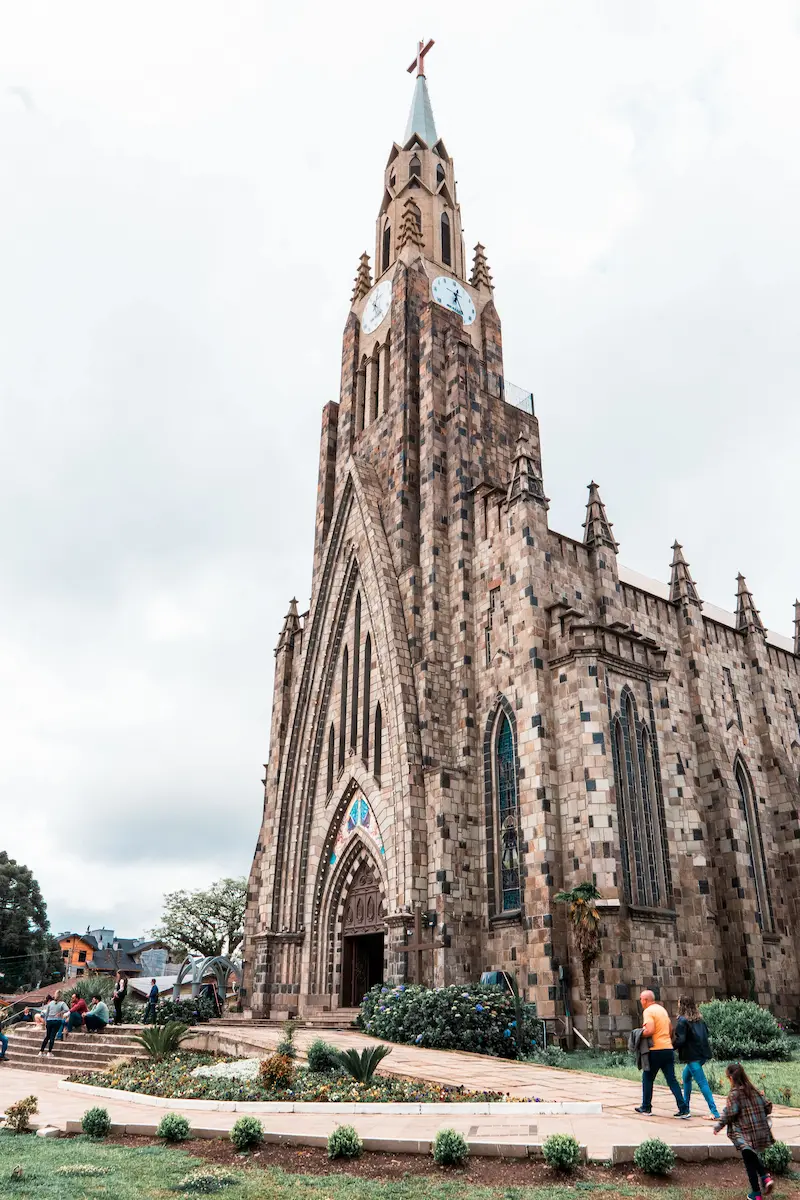 Catedral de Pedra entre as atrações gratuitas em Gramado e Canela